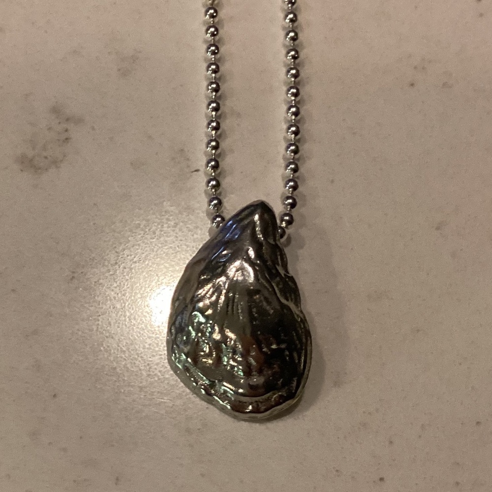 Patsy Kane Ketcham Oyster Shell Pendant - image 2